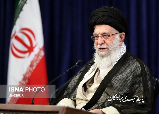 رزمندگان هشت سال دفاع مقدس از عزت ملی دفاع کردند