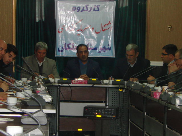 پایین بودن میزان پرداخت تسهیلات اشتغال زایی و از طرفی بالا بودن نرخ بیکاری در شهرستان ملکان در مقایسه با سایر شهرستان ها