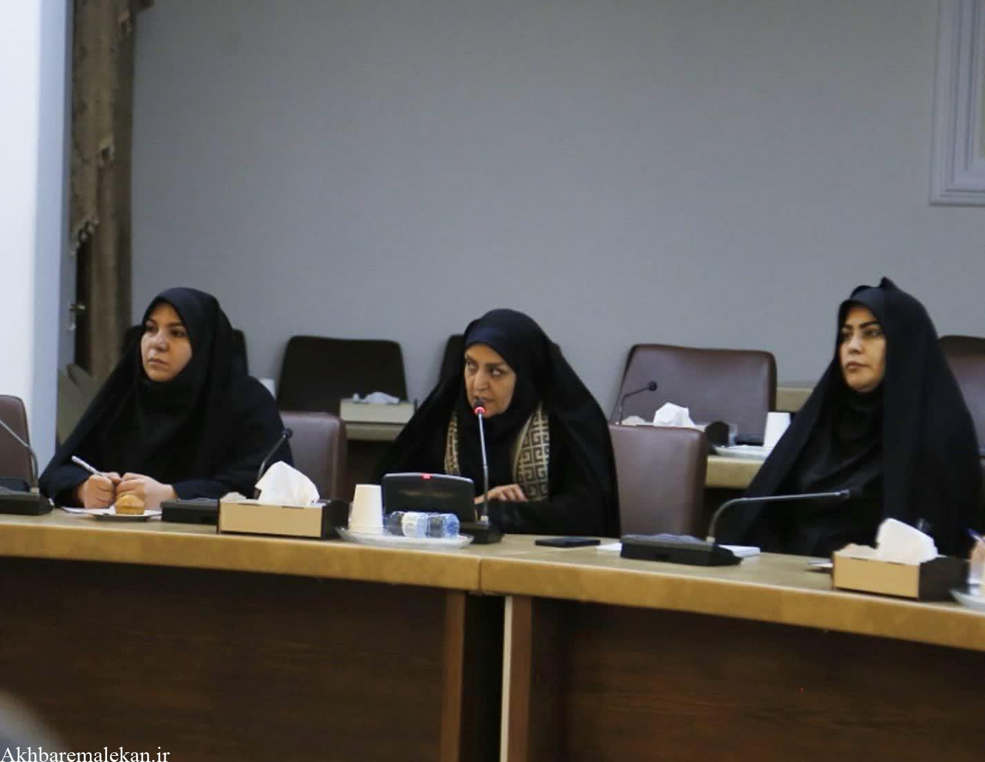 انتصاب همزمان سه مدیرکل زن دولت وفاق در آذربایجان شرقی