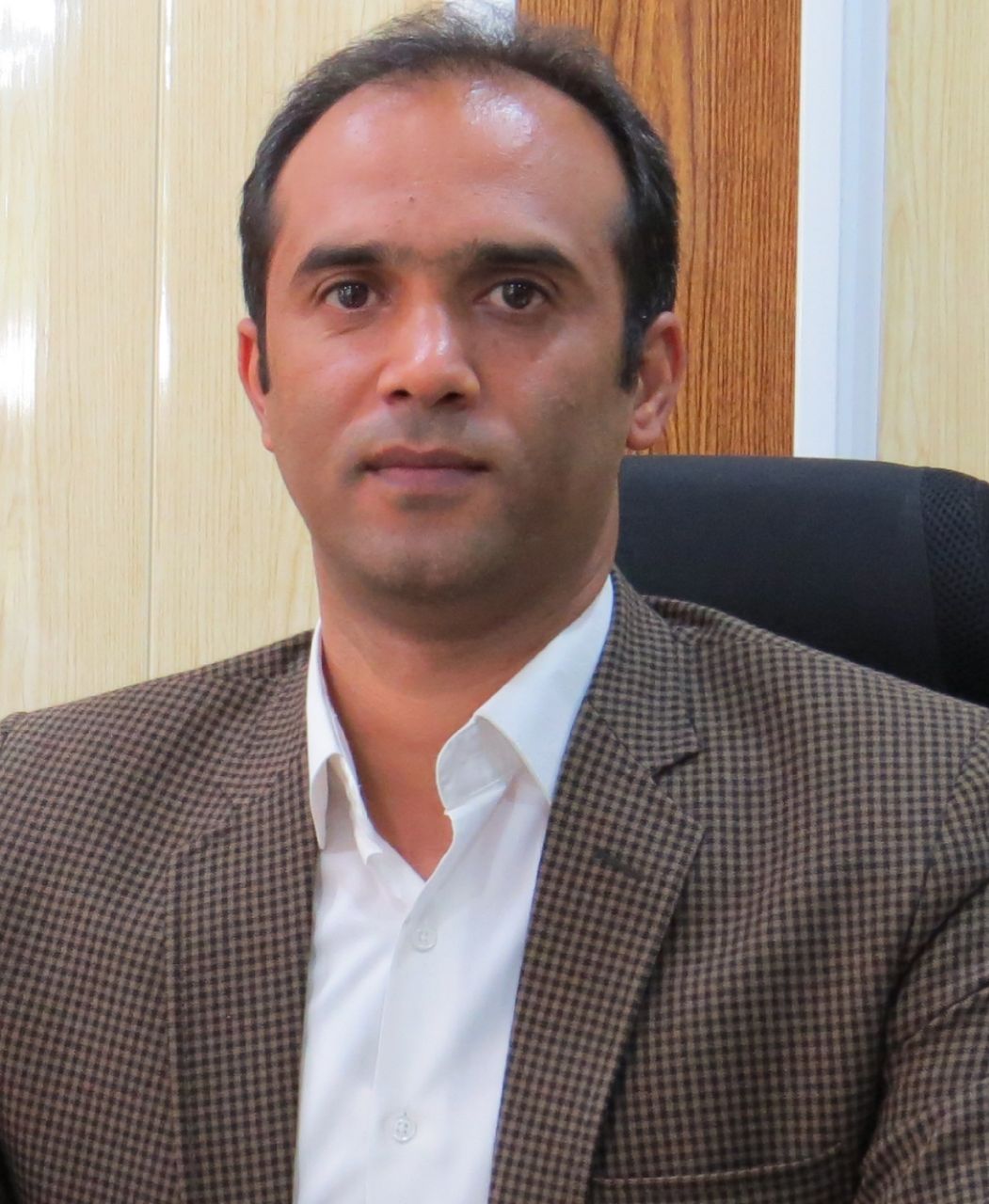 واگذاری امور عوارض خودروها در ملکان به دفاتر پیشخوان دولت