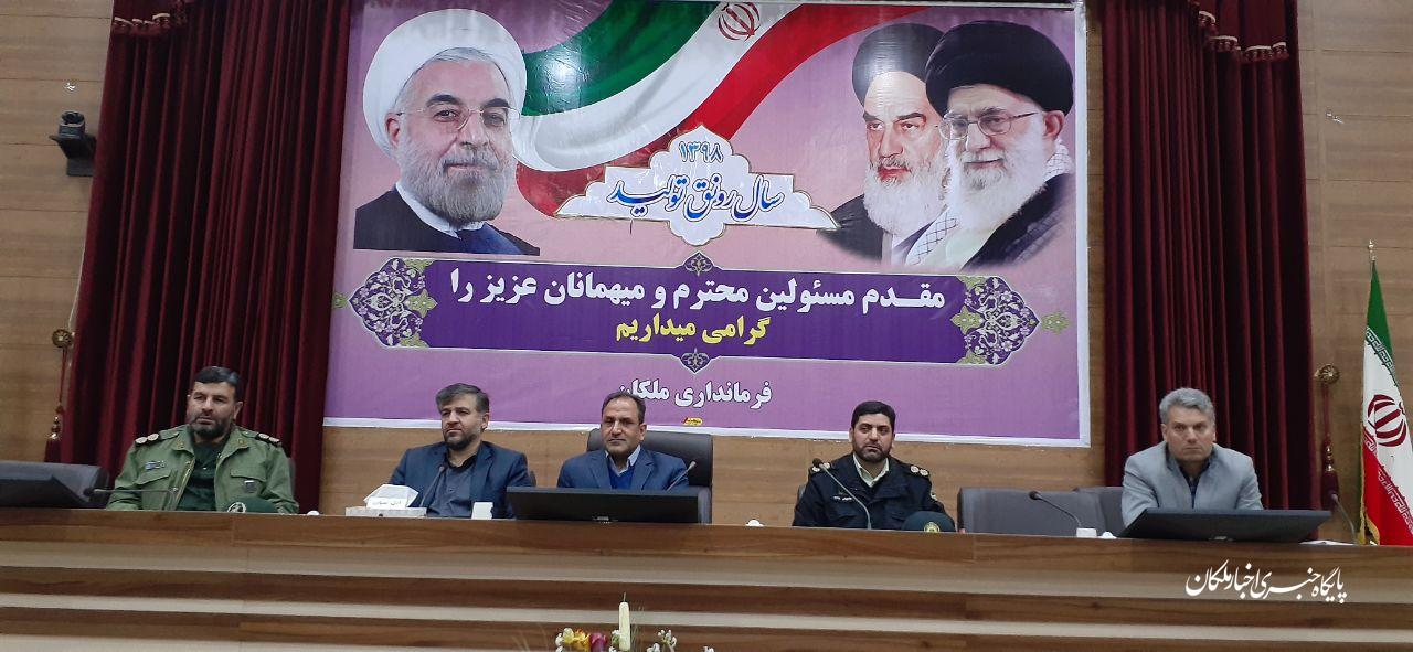 استقرار پست غربالگری در جاده اصلی شهر لیلان/ورود خیران شهرستان به تامین مواد ضدعفونی دهیاری ها و شهرداری های شهرستان/احتمال بروز سیلاب در رودخانه ها و ضرورت آمادگی اعضای ستاد مدیریت بحران شهرستان