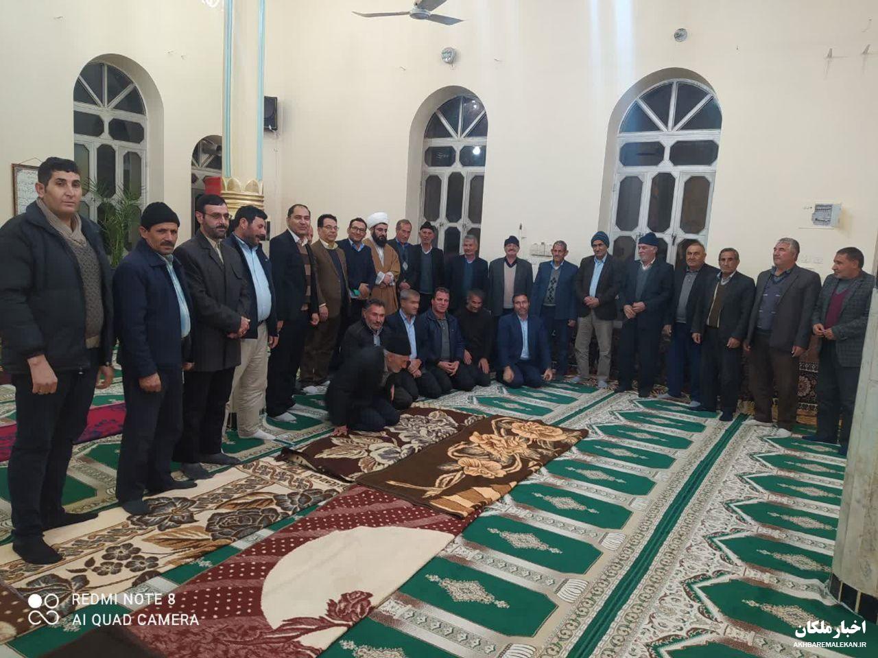 بررسی مسائل و مشکلات مردم هر هفته در یک محله با محوریت مسجد در لیلان