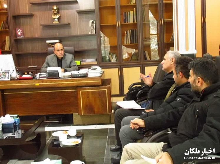 ۲۰۰ برنامه شاخص در طول دهه فجر در شهرستان ملکان اجرا میشود/۱۲۰ صندوق ثابت و سه صندوق سیار برای انتخابات ۱۱ اسفند در شهرستان ملکان پیش بینی شده است