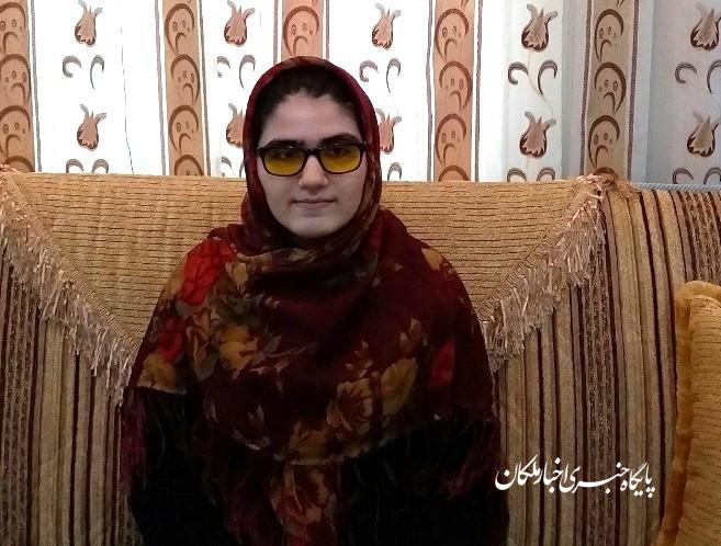 کسب رتبه ۳۹۳ تجربی در کنکور سال ۹۸ توسط دانش آموز تلفیقی لیلا بابازاده ملکی