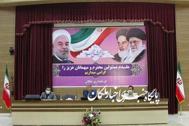 انتقاد معاون فرماندار ملکان از همکاری ضعیف شهرداران در راستای مبارزه با موادمخدر