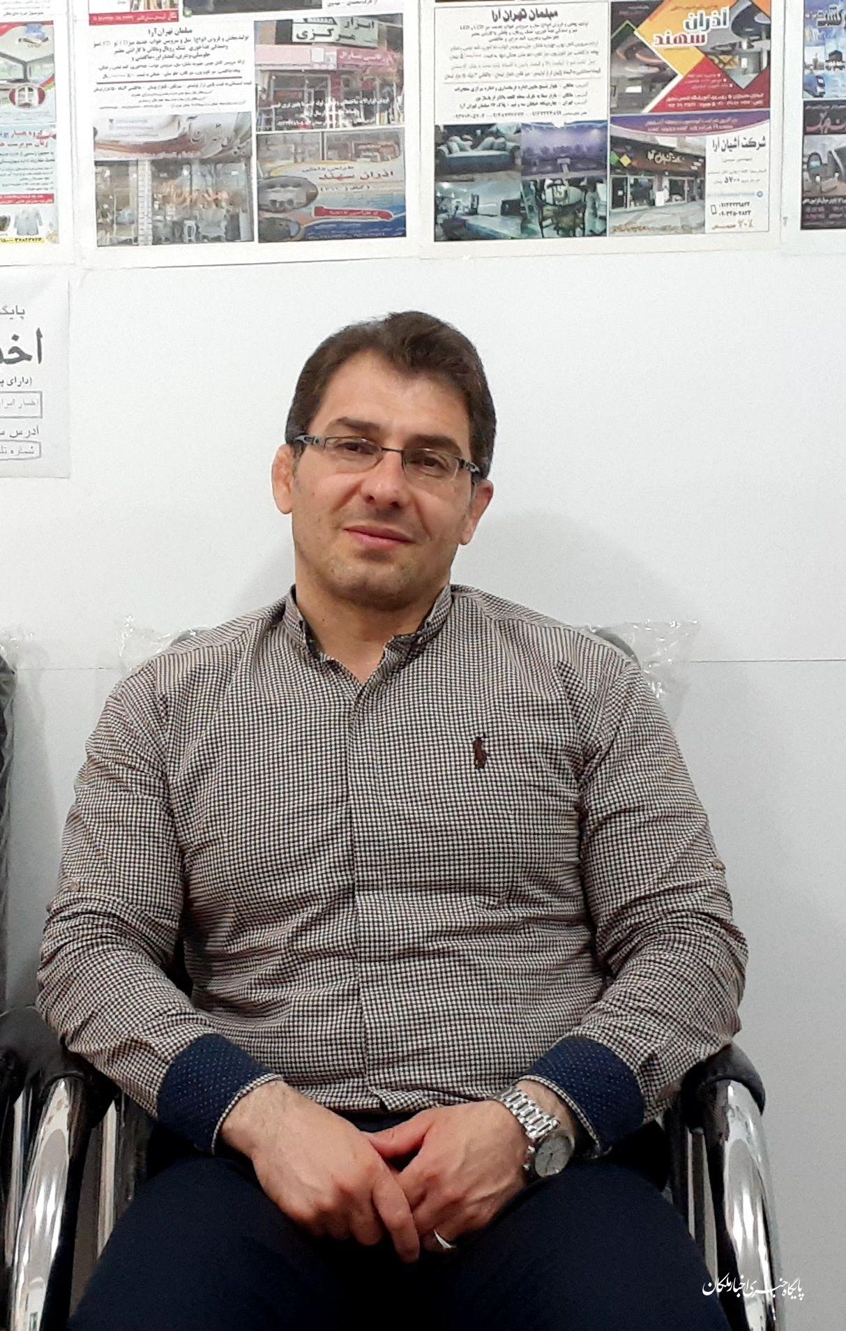 خبرنگاران چشم بینا و زبان گویای مردم هستند