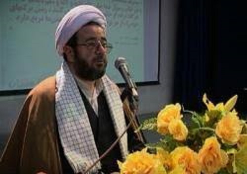 قدردانی امام جمعه ملکان از خدمات دکتر وحید بنایی/کارهای انجام شده در شهرداری ملکان طی ۱۸ ماه گذشته اساسی و زیربنایی بوده است