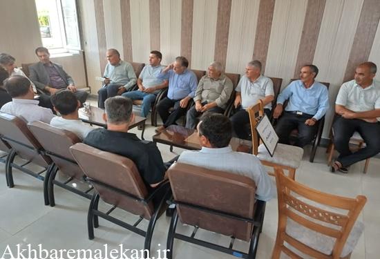 برگزاری جلسه توجیهی مسئولین فنی مرغداری ها در شهرستان ملکان