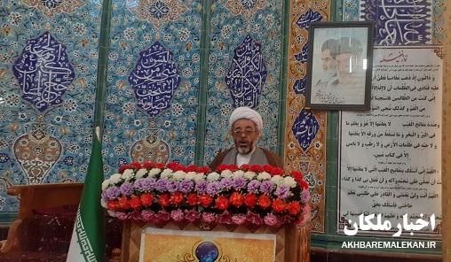 انتقاد امام جمعه ملکان از سخت گیری بانک ها در پرداخت وام ازدواج و افزایش اجاره بهاء واحدهای مسکونی