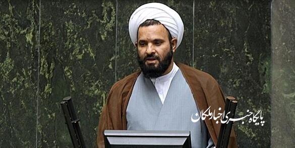 بسیاری از مشاغل بعلت کرونا با مشکل روبرو شده و برخی مدارس غیرانتفاعی نیز معلمان حق‌التدریس‌ را تعدیل کرده‌اند!