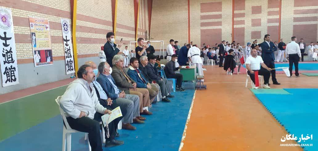 تیم کاراته باشگاه شهید سلیمانی روستای شیرینکند شهرستان ملکان مقام نخست مسابقات چندجانبه ورزش های روستایی را کسب کرد