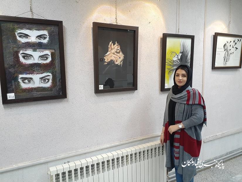 گزارش تصویری اخبار ملکان از نمایشگاه آثار گرافیکی شادی بایرامی