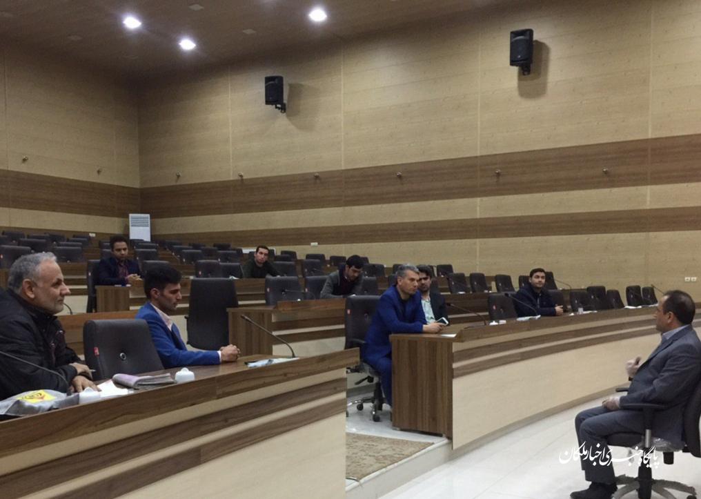 بهترین راه پیشگیری از بیماری کرونا در خانه ماندن و رعایت موارد بهداشتی است