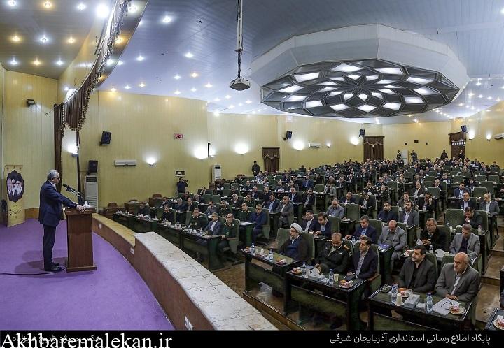 ما نیاز به مسئولانی داریم که در برابر منتقدان، خبرنگاران و دلسوزان،پاسخگو باشند