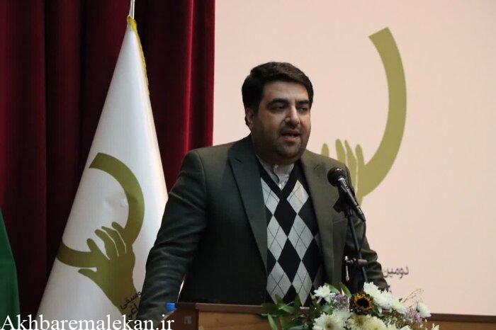 عبدالقادر مراغی حافظ قرآن، شاعر و عارف بود