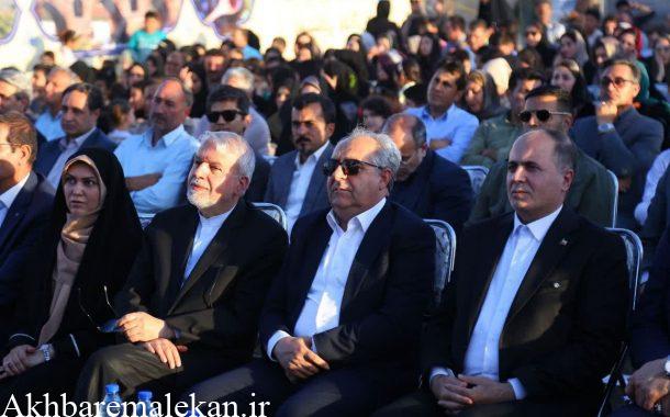 هشتمین جشنواره ملی انگور ملکان افتتاح شد