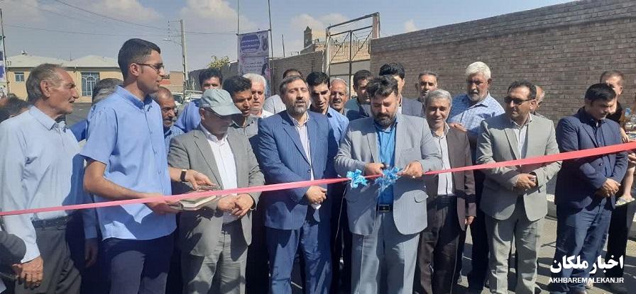 افتتاح آسفالت معابر عمومی روستاهای عباس آباد،قاشقچی و حوریلر و بازدید از پروژه نهضت ملی مسکن شهرستان ملکان با حضور مدیرکل بنیادمسکن استان
