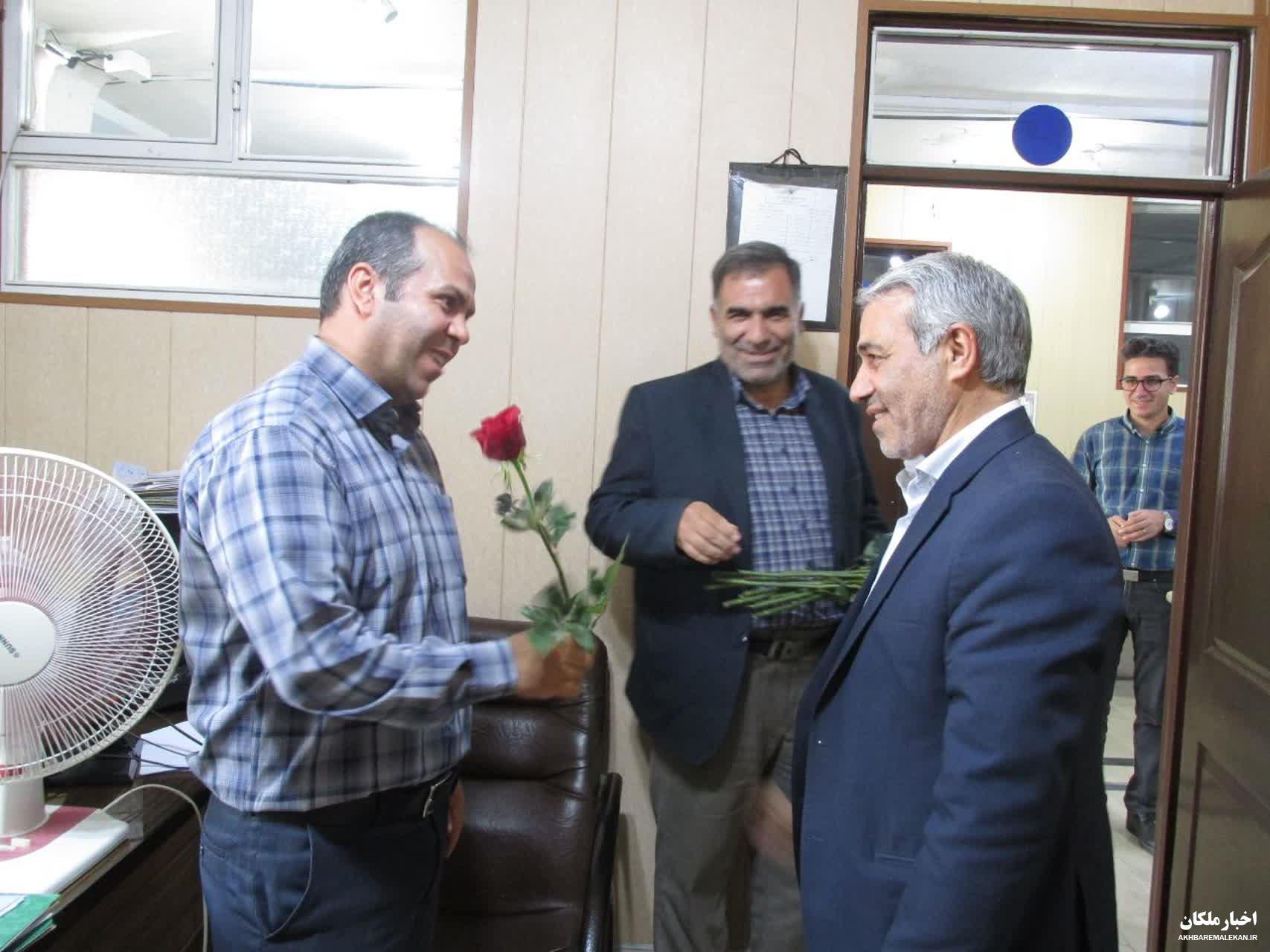 بازدید فرماندار از اداره بهزیستی ملکان و قدردانی از خدمات کارکنان بهزیستی
