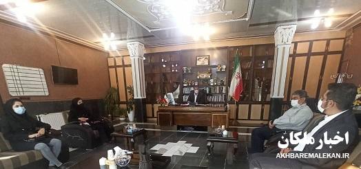 بنیاد برکت حضرت امام(ره) به کمک واحدهای نیمه فعال و صنایع کوچک روستایی در شهرستان ملکان می آید