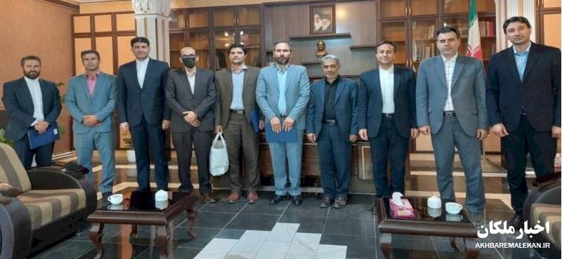 شهرستان ملکان به عنوان یکی از ورودی‌های اصلی استان و قرار گرفتن قلعه بختک لیلان از جایگاه ویژه‌ای برخوردار است