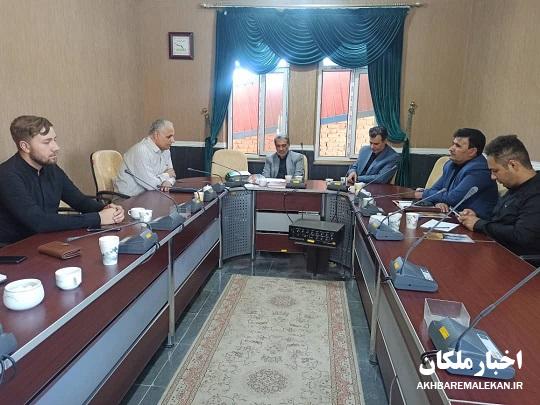 خبرنگاران در کنار درج انتقادات سازنده به انعکاس خدمات دولت در این شهرستان نیز بپردازند