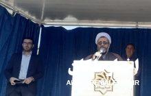شهدای عزیز با خون خود درخت تنومند انقلاب اسلامی را آبیاری کردند