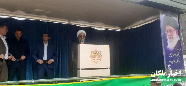 دشمنان انقلاب در صدد کمرنگ کردن خون شهدا هستند