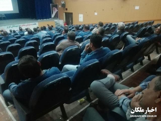 شب شعر مقاومت یاران فاطمی در ملکان برگزار شد