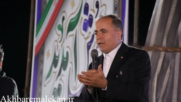 ملکان رتبه نخست و لیلان رتبه دوم تولید انگور در استان را دارند