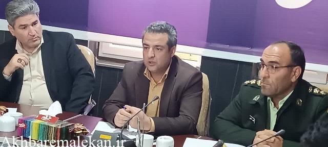 مدیران شعب بانکی ملکان پرداخت وام ازدواج را تسهیل کنند