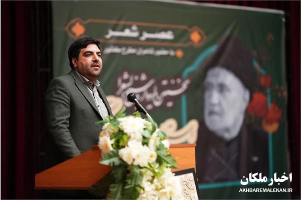 استاد کریمی مراغه‌ای شاعر زمان خویشتن بود