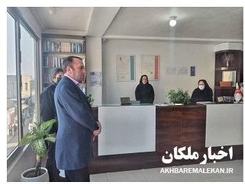 ثبت قبوض ۳۴۰۰ خانوار مددجوی اداره بهزیستی شهرستان ملکان جهت بهره مندی از معافیت یا تخفیف
