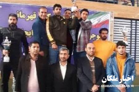 کسب مقام دومی و سومی بوکسورهای ملکانی در مسابقات قهرمانی بوکس استان