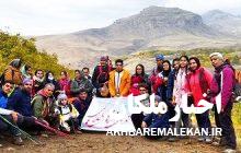 صعود کوهنوردان باشگاه خوشه های طلایی ملکان به ارتفاعات توتاخانه صور بناب