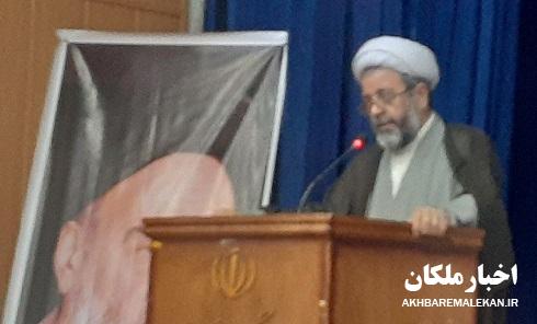 امدادهای غیبی و اخلاص و قلوب پاک شهدا و رزمندگان اسلام باعث آزادی خرمشهر  شد